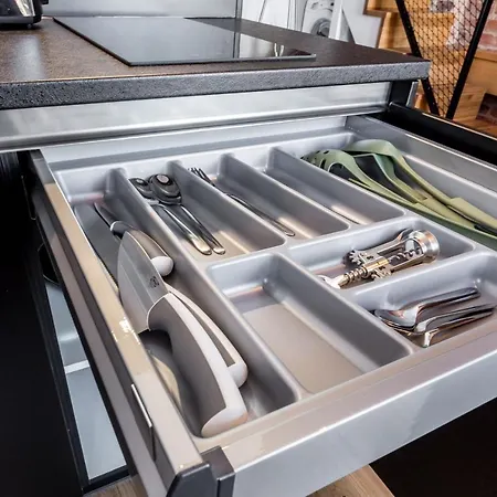 Dream - Mere With 24h Reception Korter