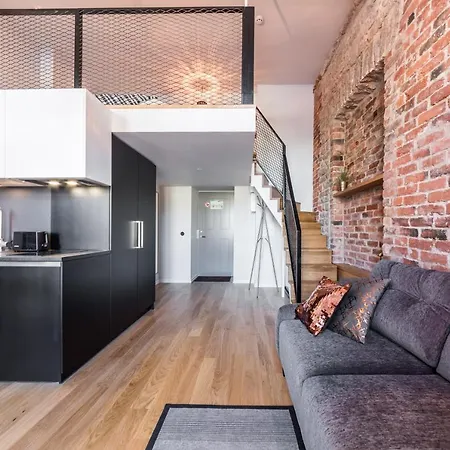 Dream - Mere With 24h Reception