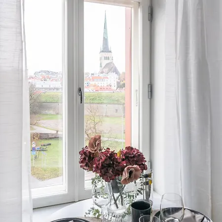 Dream - Mere With 24h Reception *