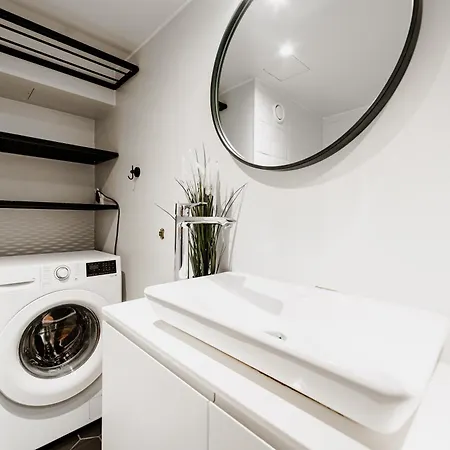 Dream - Mere With 24h Reception Apartment *